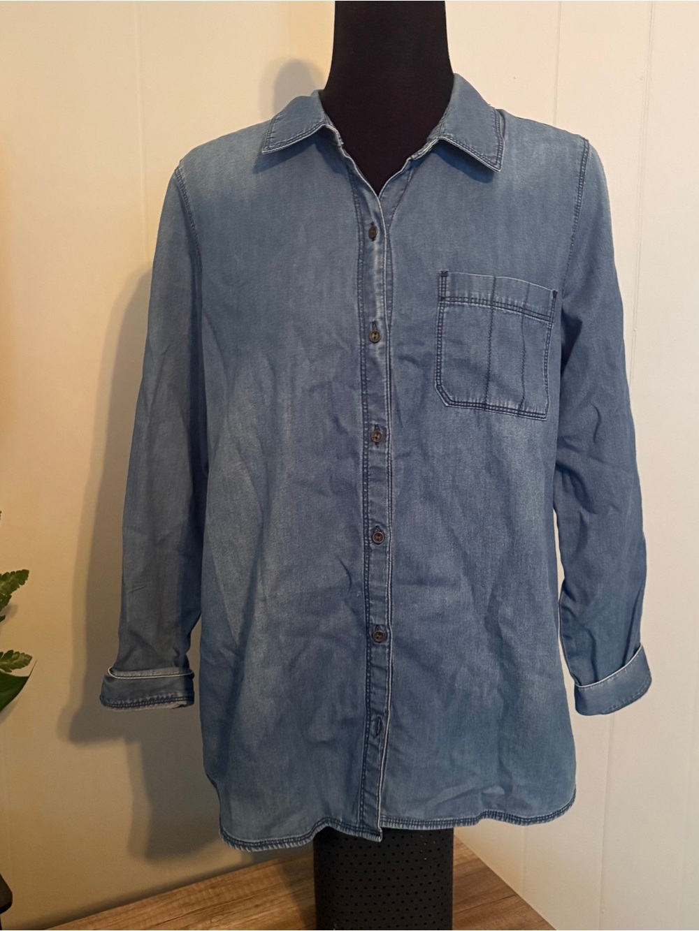 J. Jill Denim Chambray Shirt Button Down Casual Blue Women’s MP